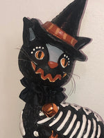 Halloween cat figure